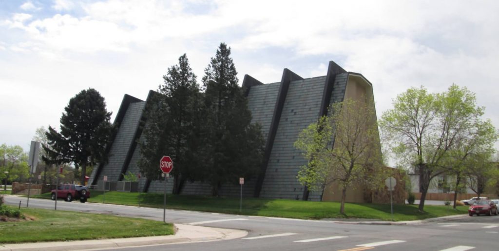 A Rose of an Urban Hike in Hale Denver By Foot