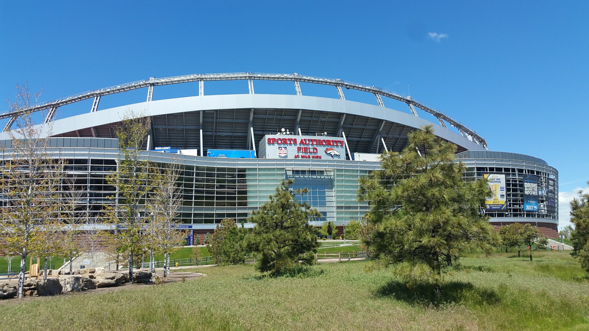 Finding the City's First Suburban Park on this Urban Hike thru